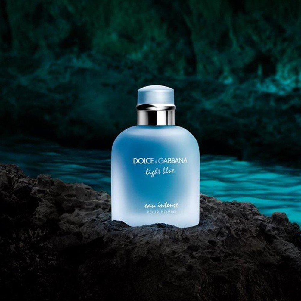 Dolce & Gabbana Light Blue Eau Intense Pour Homme - Perfume Hub